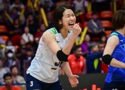 爱游戏体育-阿扎伦卡在C9比赛中败北，出色发挥引发热议！赢得满堂喝彩(阿扎伦卡简历排名)